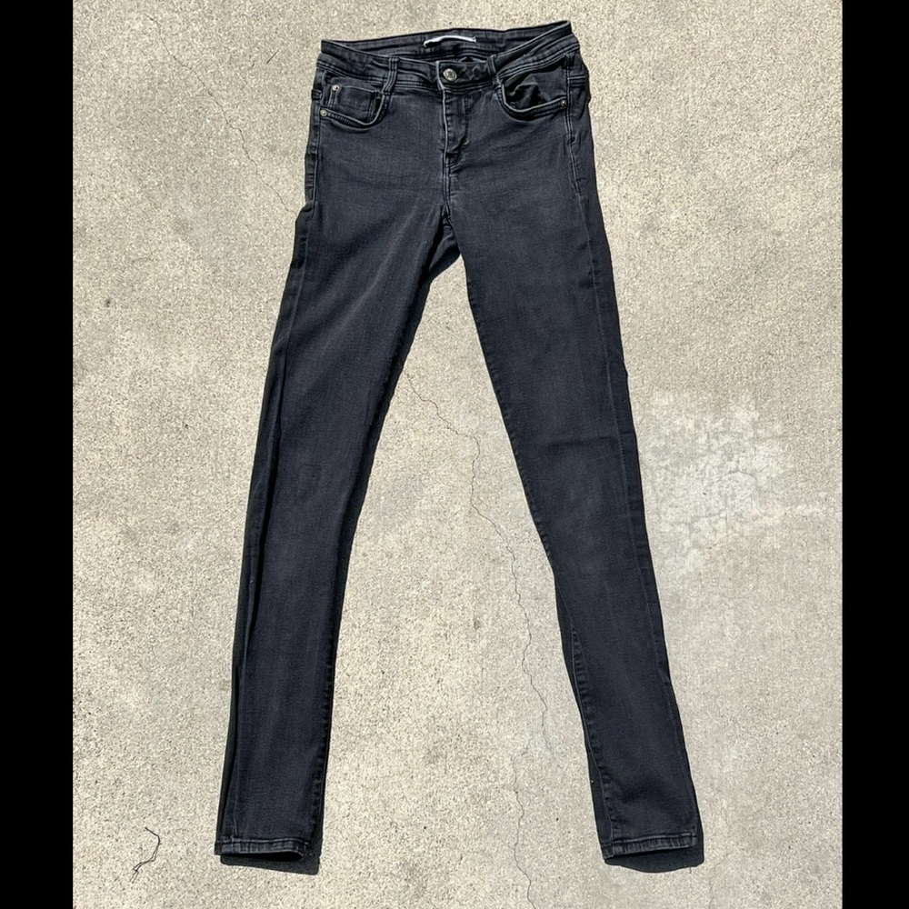 Zara Faded Black Stretchy Jeans - About Size 25